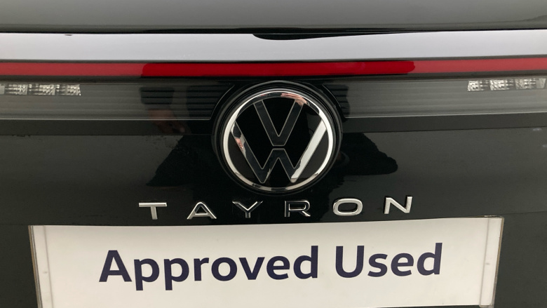 Volkswagen Tayron 1.5 TSI eHybrid Life 5dr DSG6 Estate